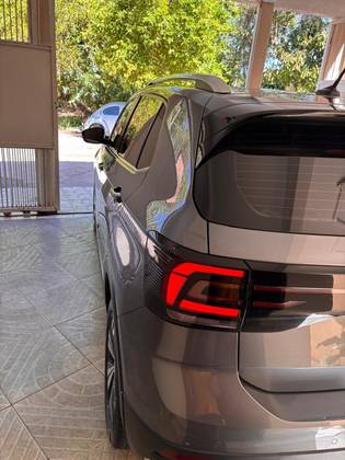 VOLKSWAGEN T-CROSS 1.4 250 TSI TOTAL FLEX HIGHLINE AUTOMÁTICO